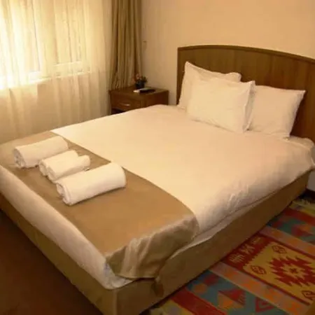 فندق Serenity Boutique 3*