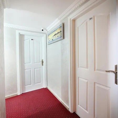 Serenity Boutique מלון