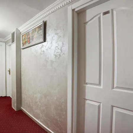 מלון Serenity Boutique