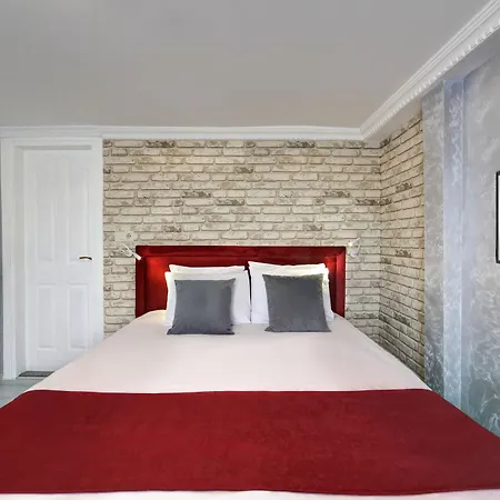 Serenity Boutique Hotel